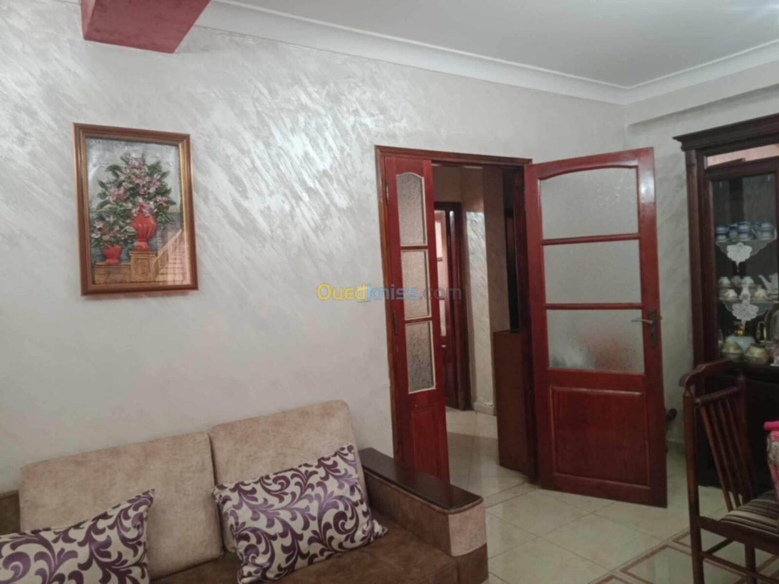 Vente Appartement F4 Alger Bordj el bahri