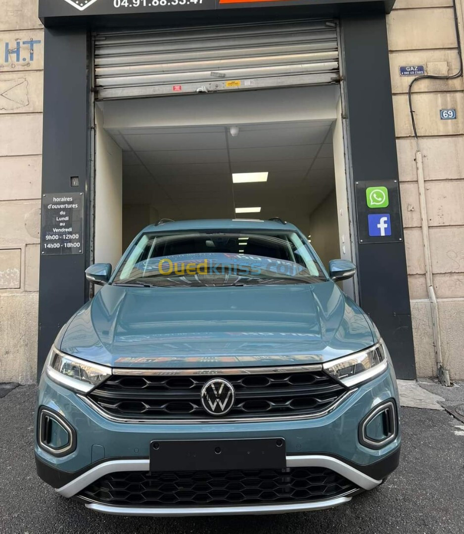 Volkswagen T-Roc 2023 Life