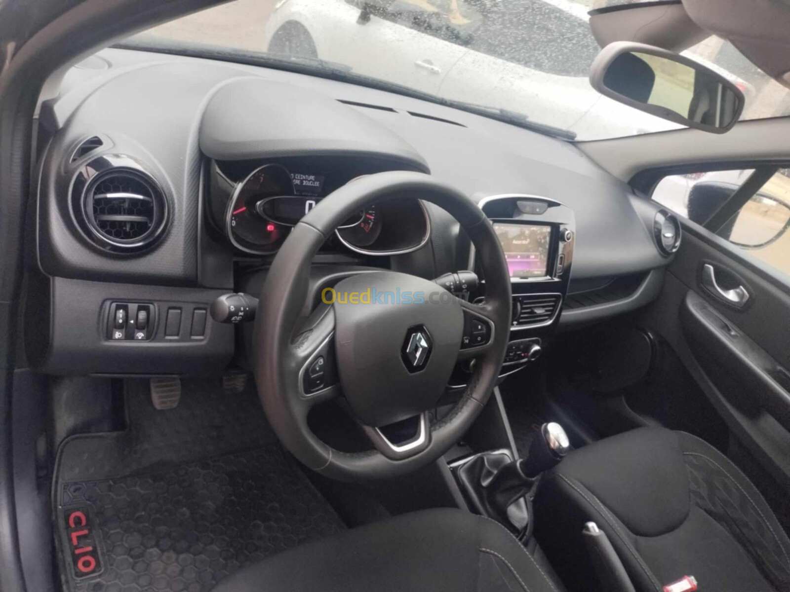 Renault Clio 4 2022 Limited 2