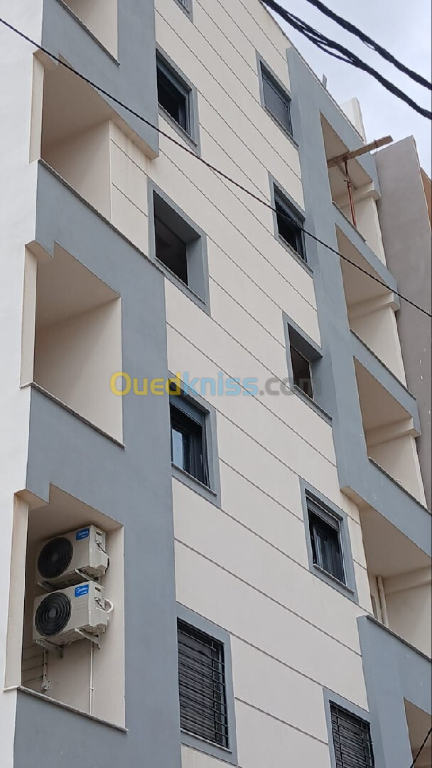 Vente Appartement F5 Alger Bordj el bahri