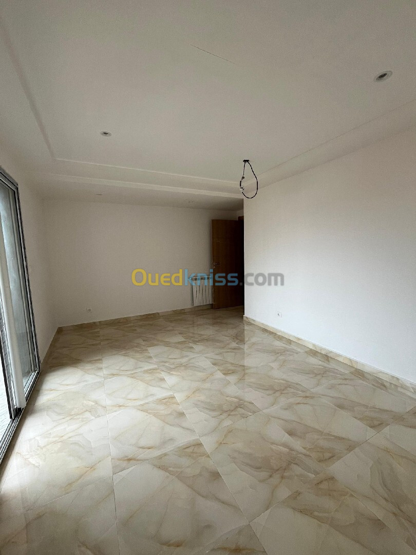 Vente Appartement F4 Alger El achour