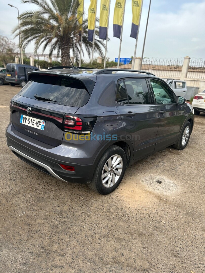 Volkswagen T-CROSS 2022 Life