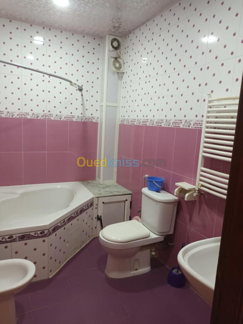 Location vacances Appartement Alger Hraoua