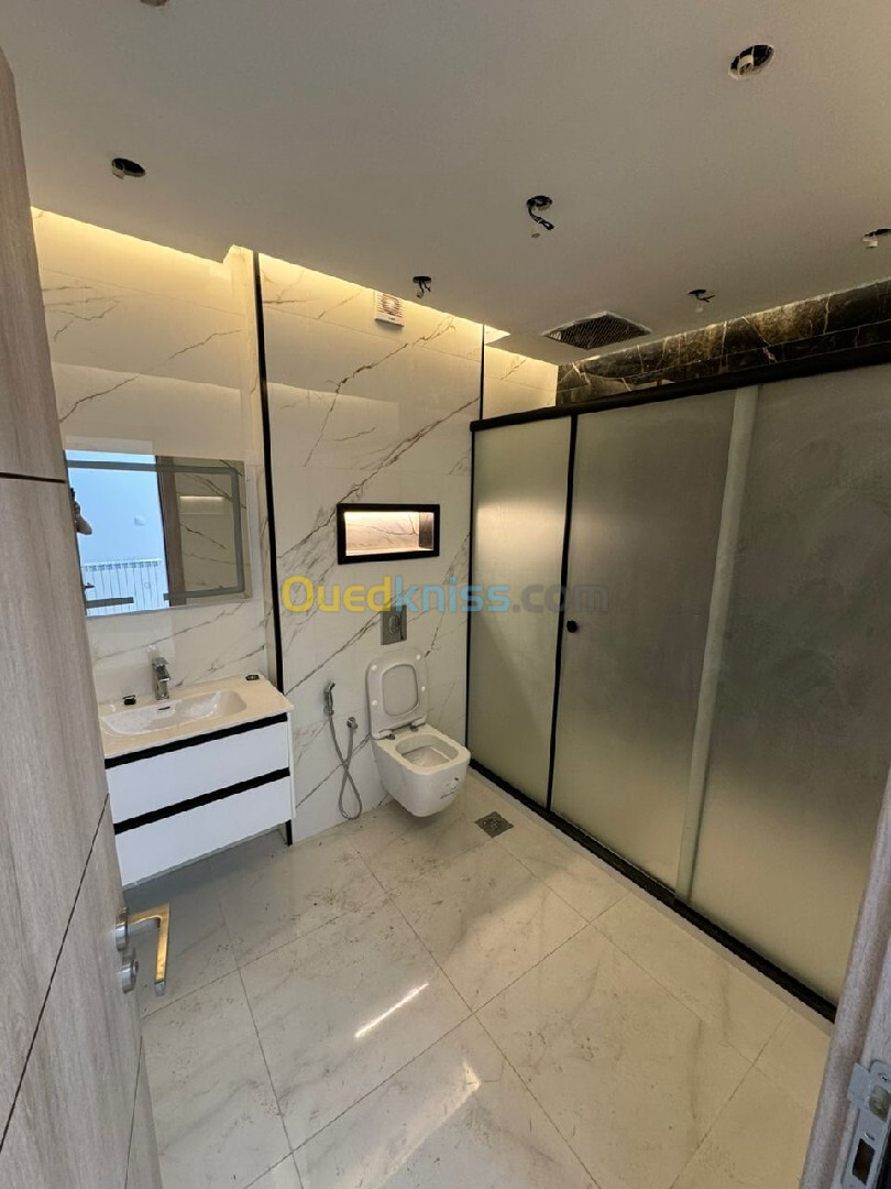 Vente Appartement F4 Alger Bordj el bahri