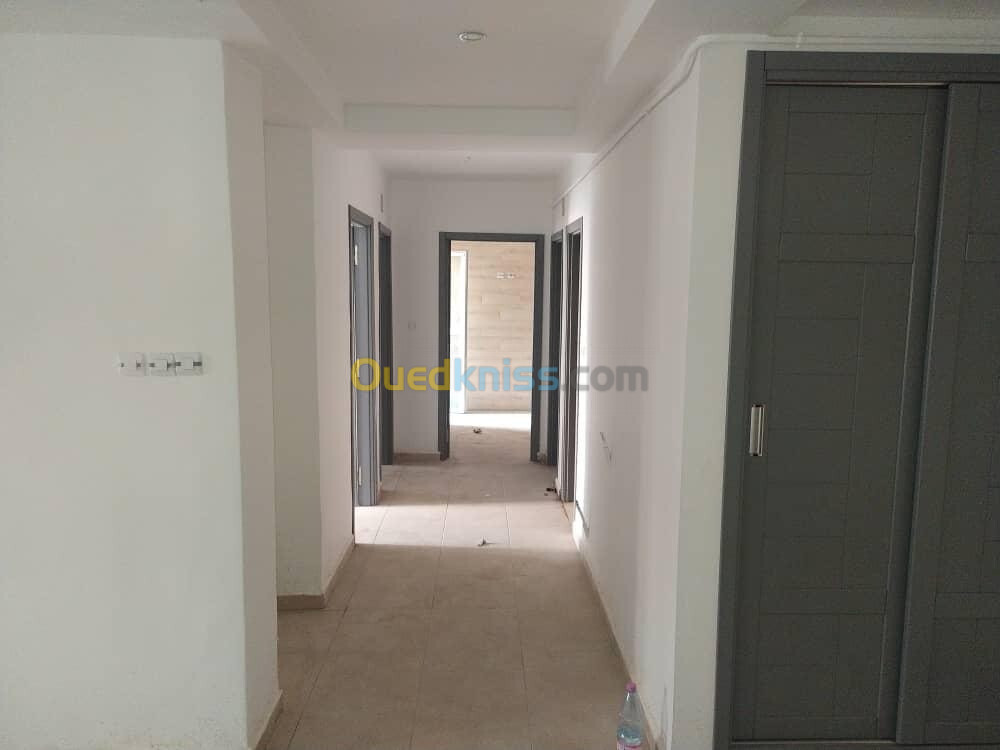 Vente Appartement F3 Blida Soumaa