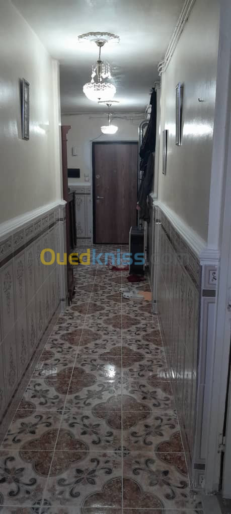 Vente Appartement F5 Constantine Ain smara