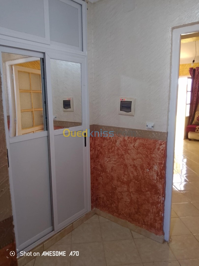 Vente Appartement F03 Chlef Sidi abderrahmane