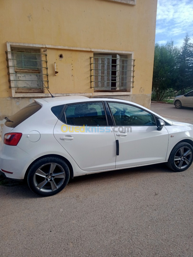 Seat Ibiza 2015 Fully +Toit ouvrant