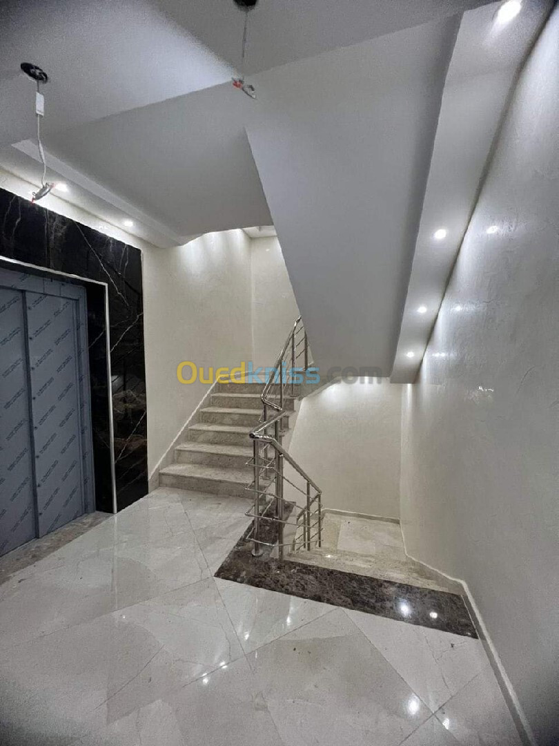 Vente Appartement F3 Alger Bordj el bahri