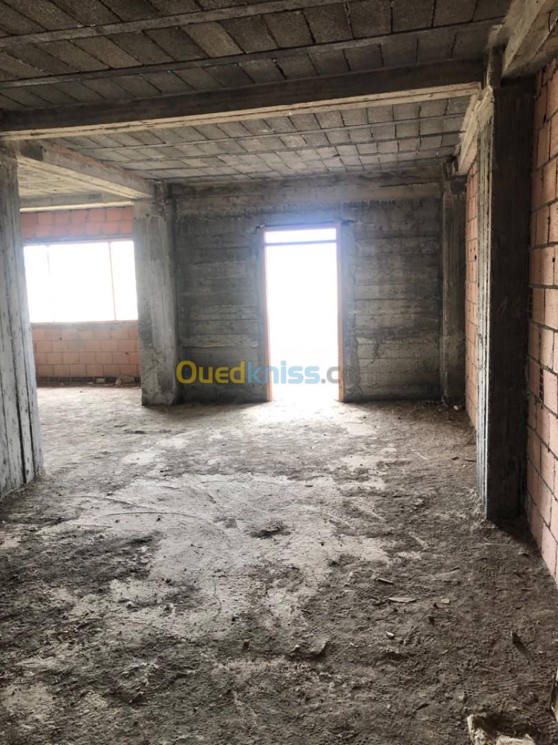 Vente Appartement F4 Tizi Ouzou Ouaguenoun