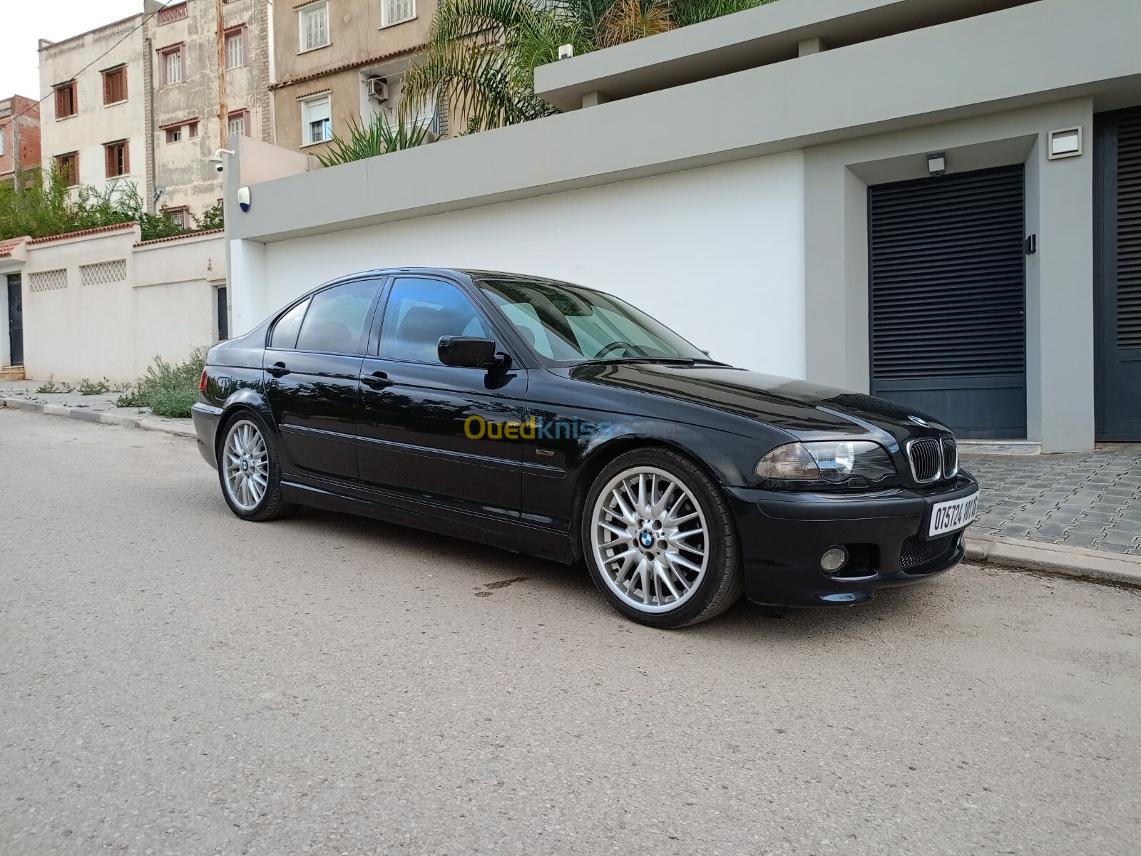 BMW Série 3 2001 e46 330d pack M