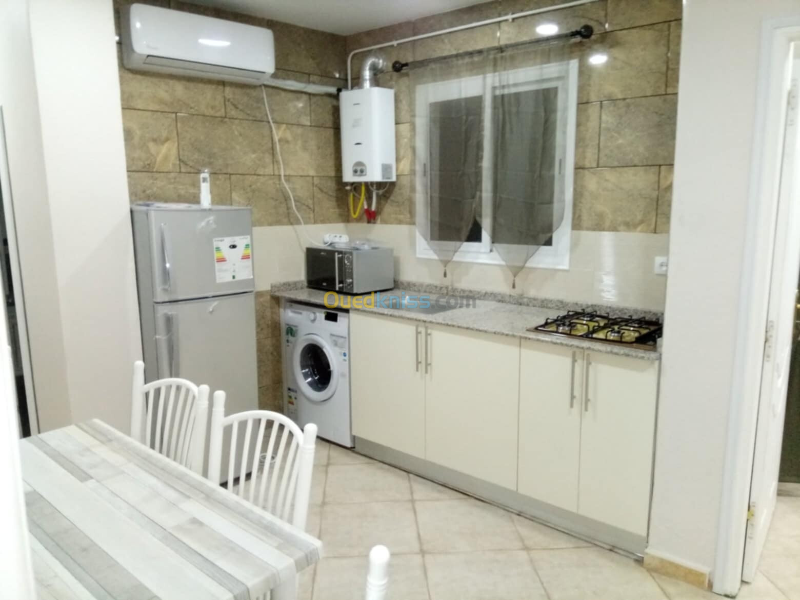 Location Appartement F2 Batna Batna