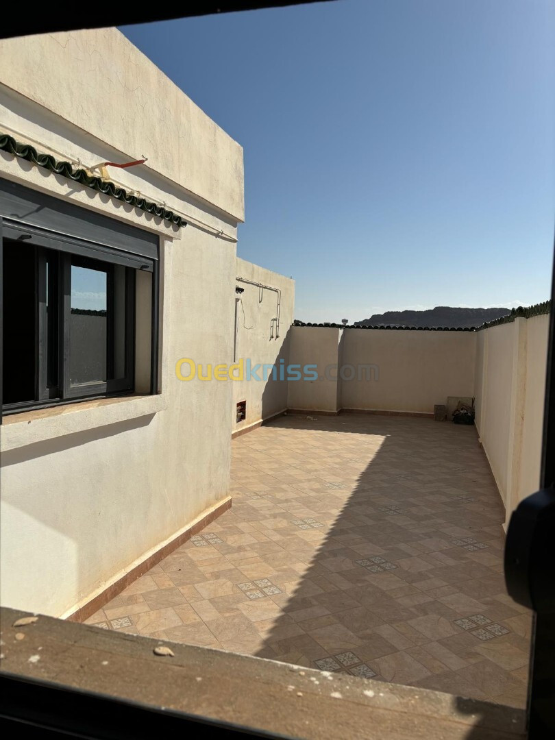 Vente Appartement F5 Laghouat Laghouat