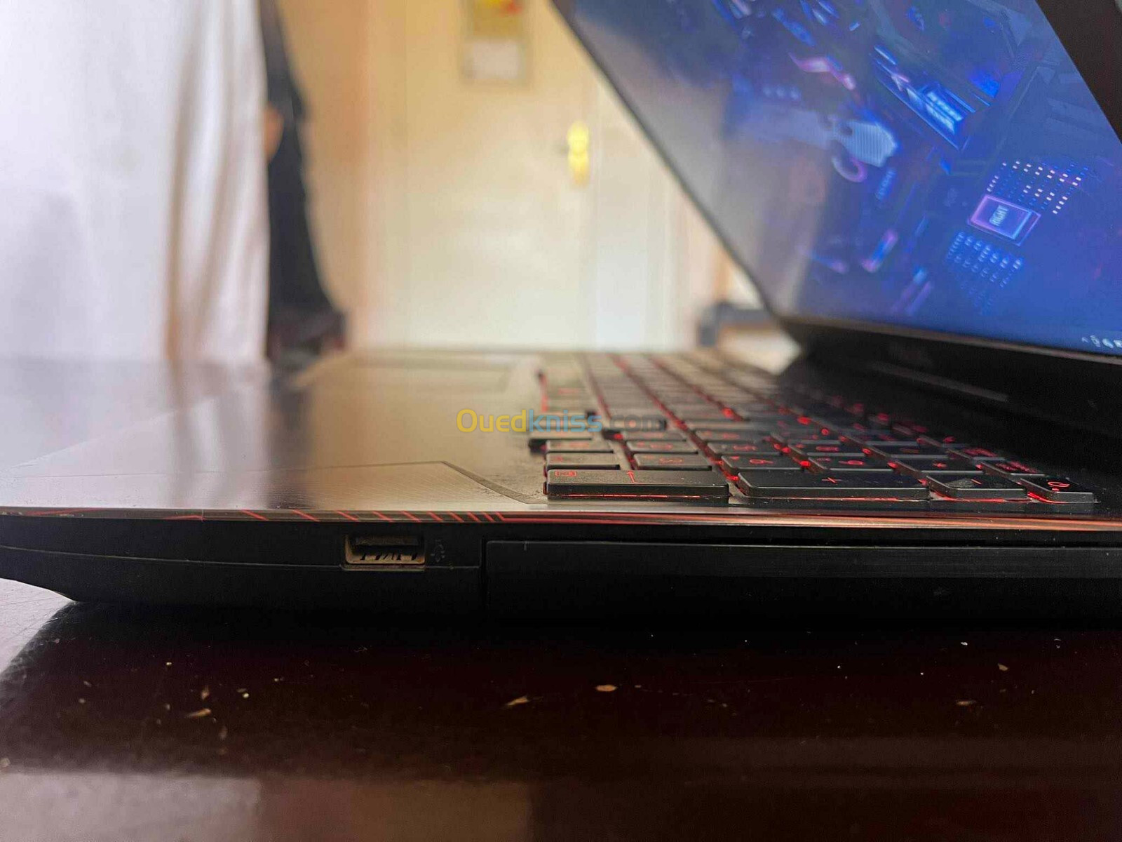 ASUS FX553VD PC portable 