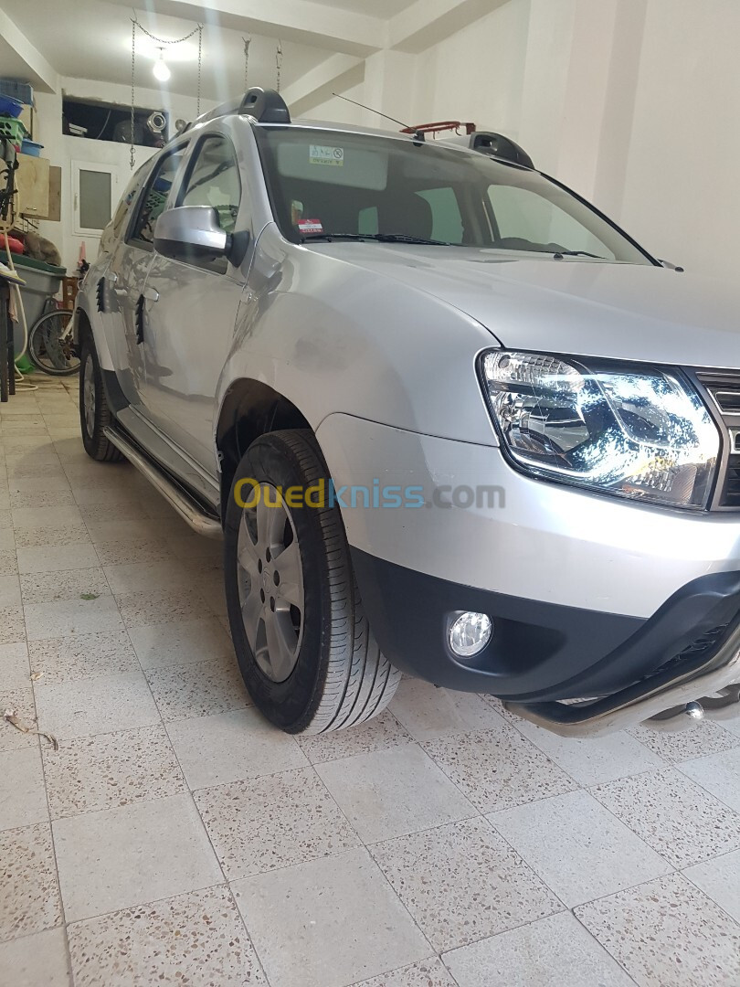 Dacia Duster 2015 Laureate