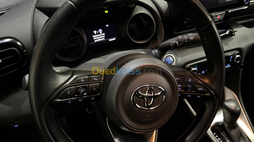 Toyota Yaris 2023 Hybride essence