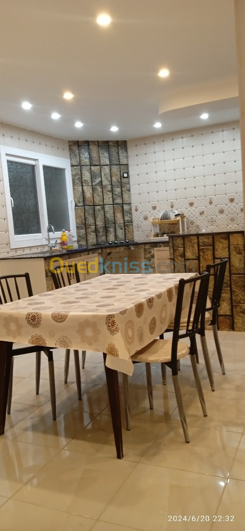 Location vacances Appartement F3 Jijel Jijel