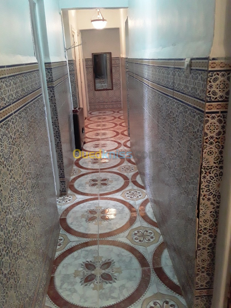 Vente Appartement F5 Tiaret Tiaret