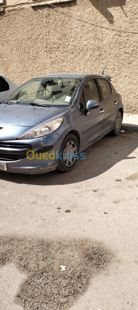 Peugeot 207 2008 Premium