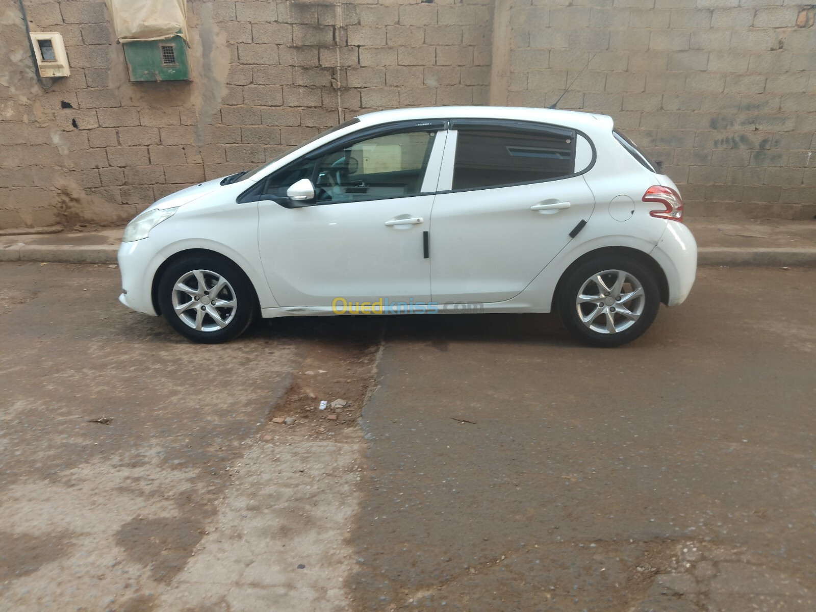 Peugeot 208 2013 208