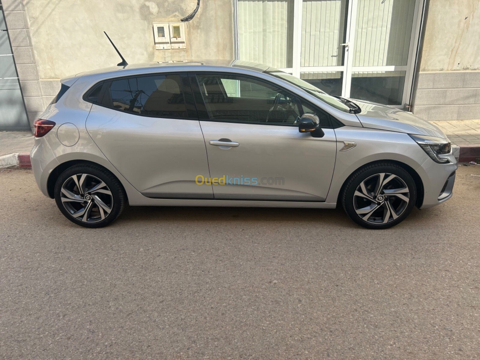 Renault Clio 2023 Rs line