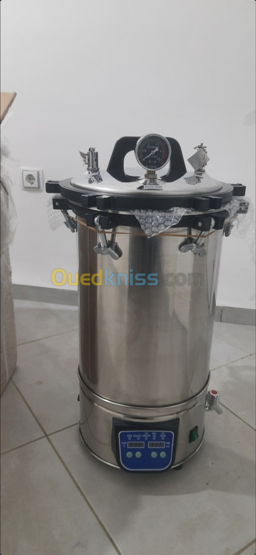 AUTOCLAVE VERTICAL 24L 