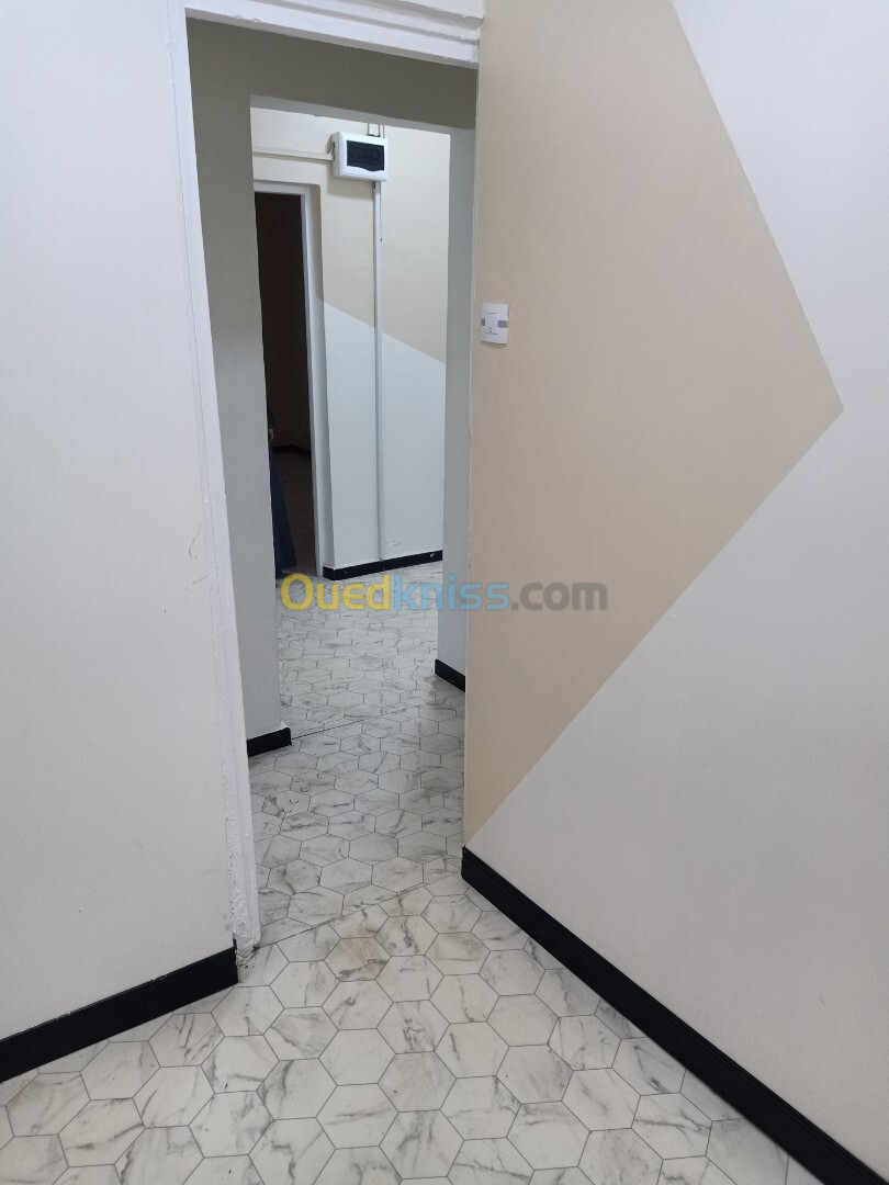 Location Appartement F3 Alger Kouba