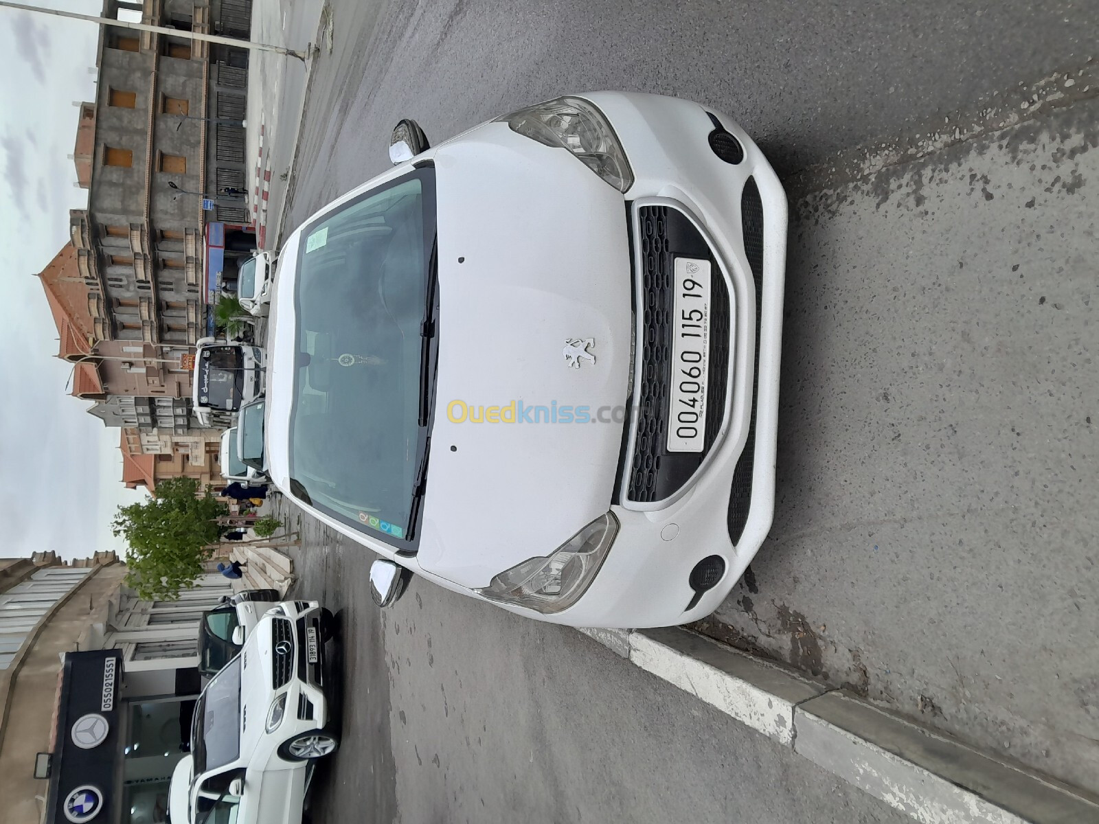 Peugeot 208 2015 208