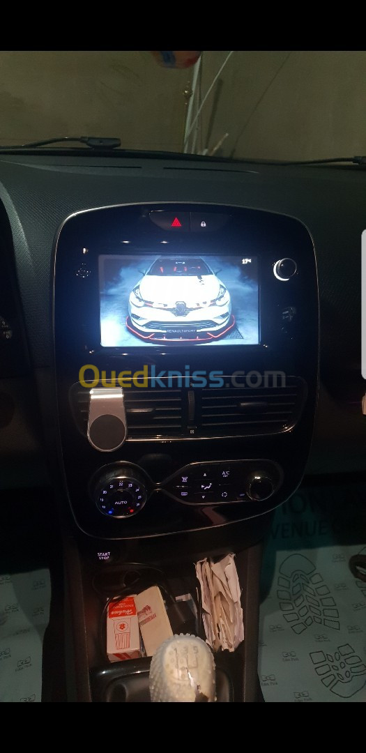 Renault Clio 4 2019 Limited 2