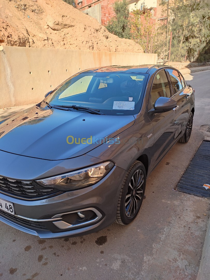 Fiat Tipo Sedan 2024 Life