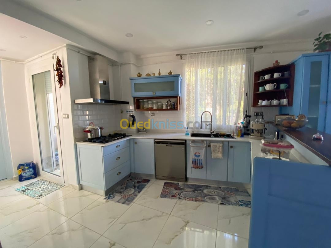 Location Appartement F4 Alger El biar