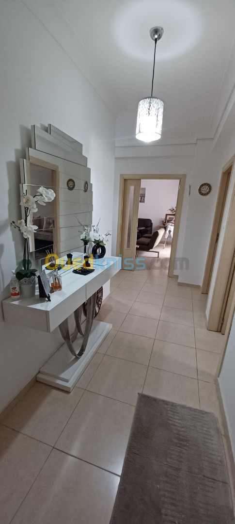 Location Appartement F4 Alger Birkhadem