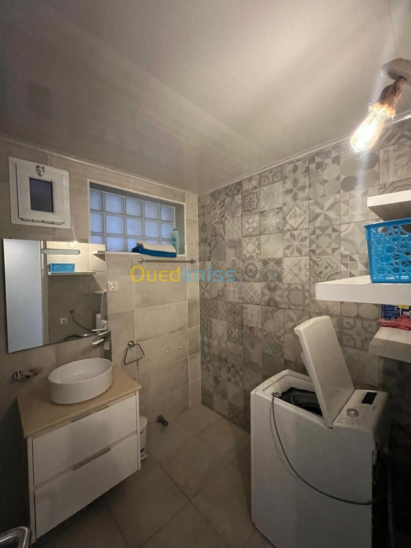 Location Appartement F2 Alger Hydra