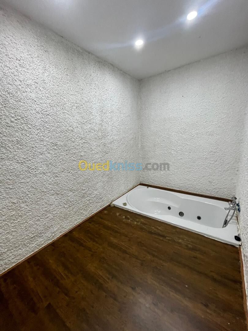 Location Appartement F3 Alger El achour