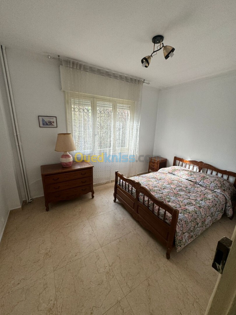 Location Appartement F4 Alger Hydra