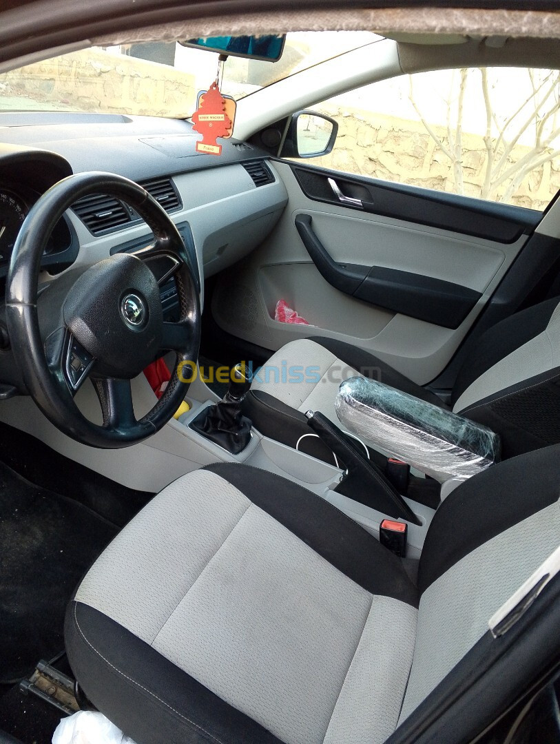 Skoda Rapid 2013 Rapid