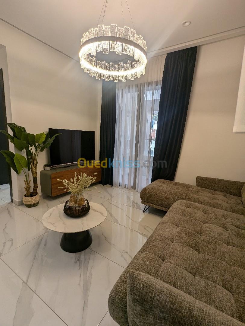 Location Appartement F2 Alger Hydra