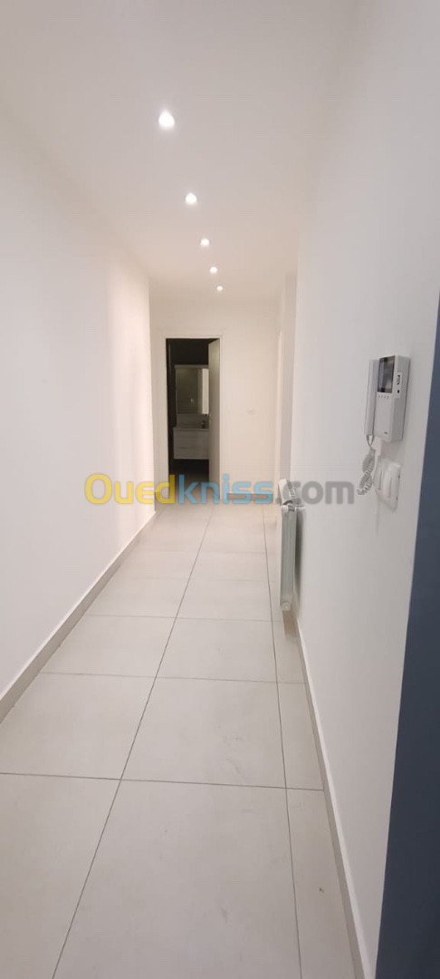 Location Appartement F3 Alger Hydra