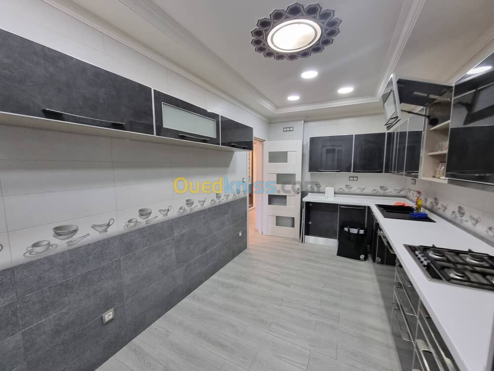 Location Appartement Alger Hydra