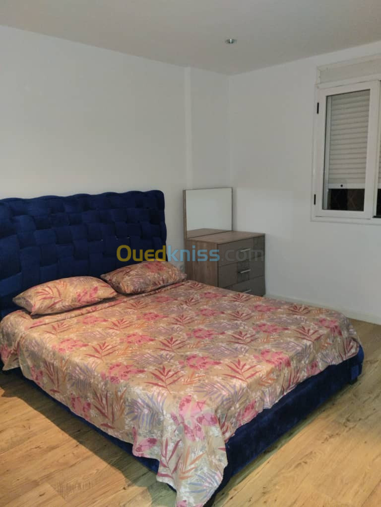 Location vacances Appartement F2 Alger Hydra