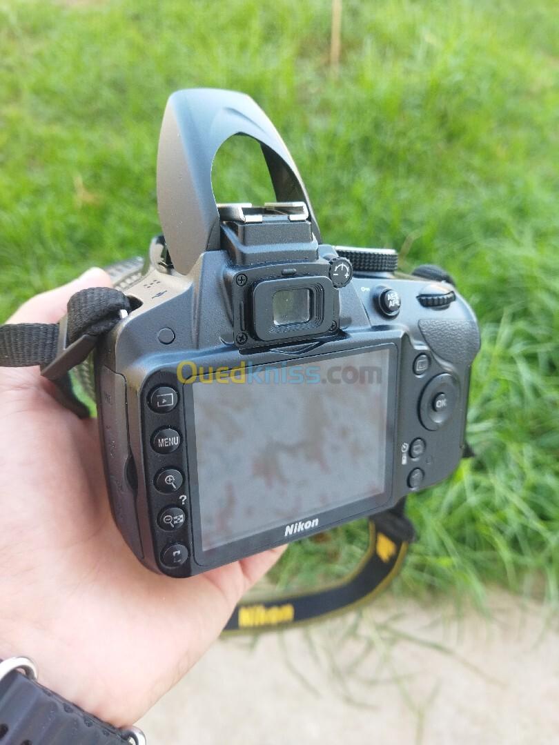 Nikon D3200 