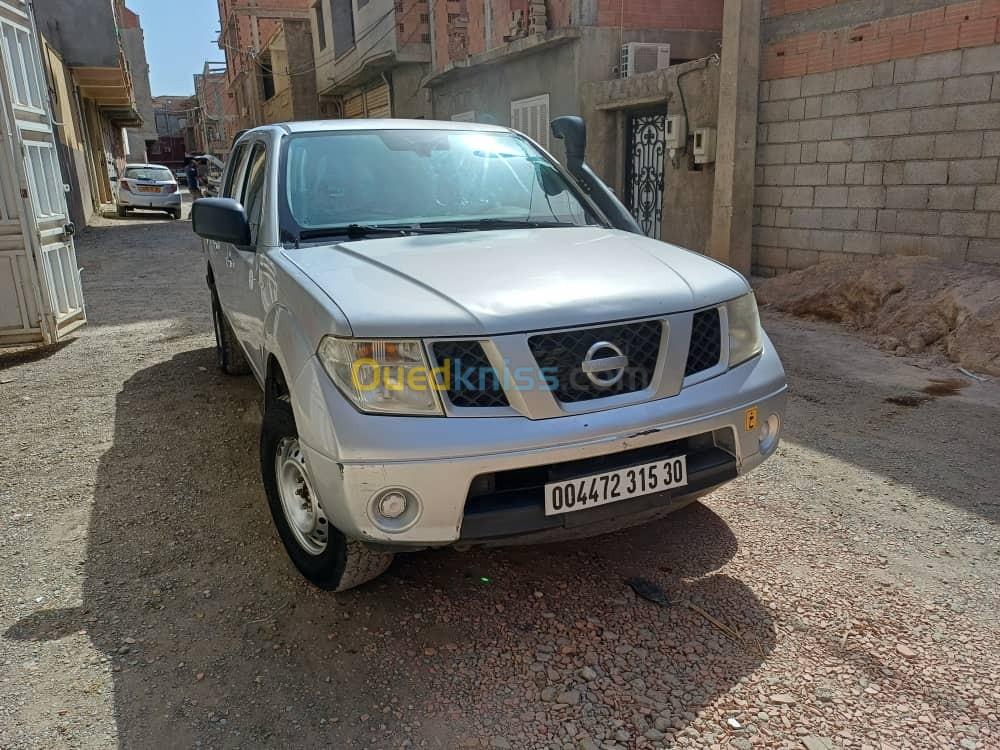 Nissan Navara 2015 Elegance 4x4