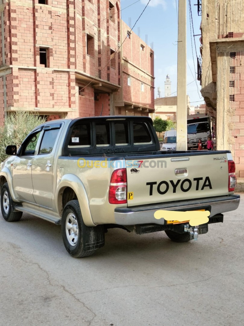 Toyota Hilux 2015 LEGEND DC 4x4