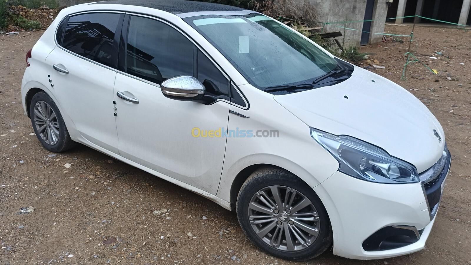 Peugeot 208 2016 Allure Facelift