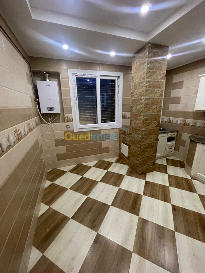 Location Appartement F4 Alger Oued smar