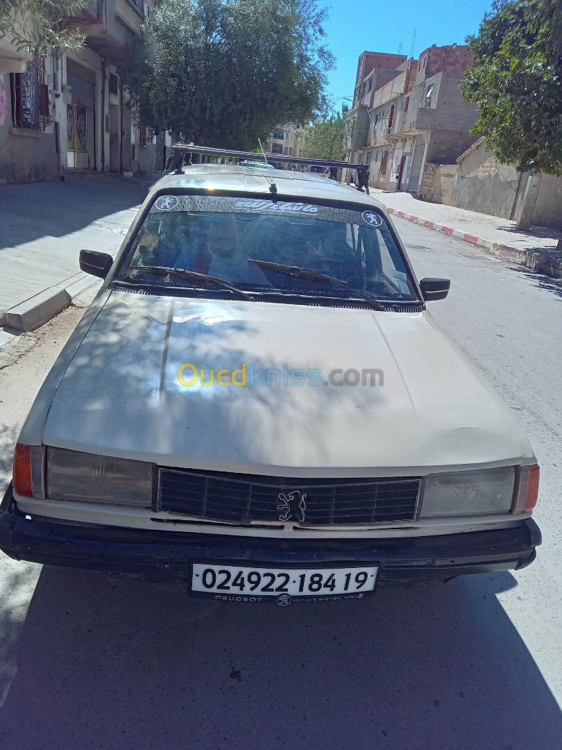 Peugeot 305 1984 305