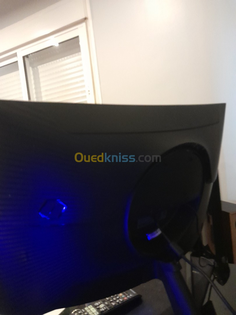 Ecran samsung odyssey g5 27 pouce