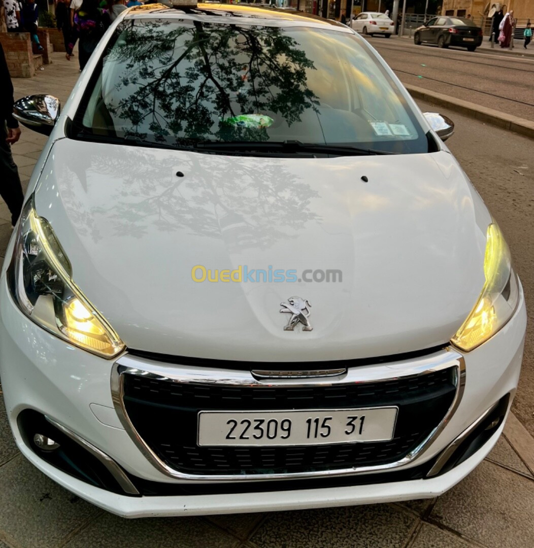 Peugeot 208 2015 Allure Facelift