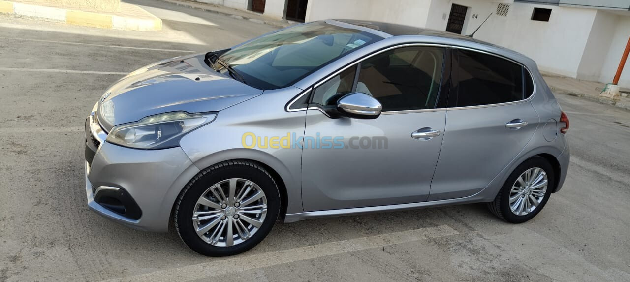 Peugeot 208 2019 Allure Facelift