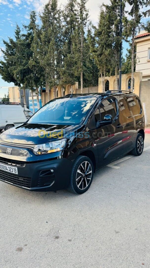 Fiat Doblo 2023 Italy